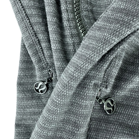 Lululemon stripe gray black pique Bhakti zip jacket asymmetric Luon 10 - Picture 8 of 17